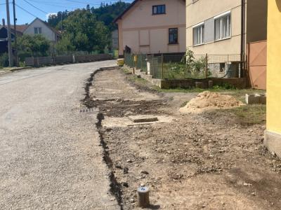 2.Chodníky v průtahu obcí Žerůtky-úsek č.1