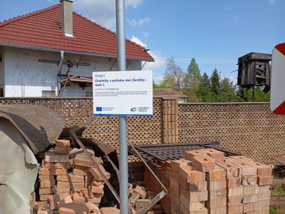 Publicita - Chodníky v průtahu obcí Žerůtky-úsek č.1.
